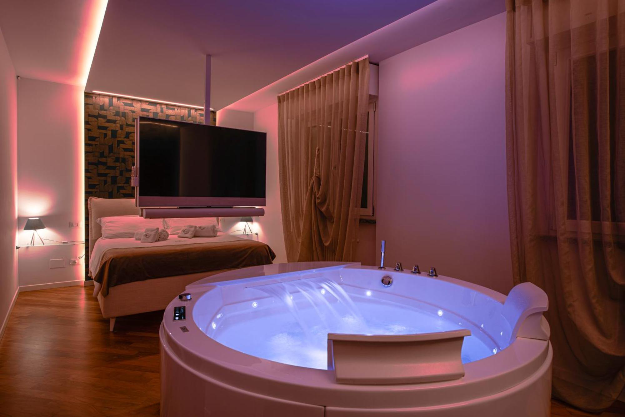 Ferienwohnung Bed&Dreams Con Jacuzzi Bergamo Exterior foto