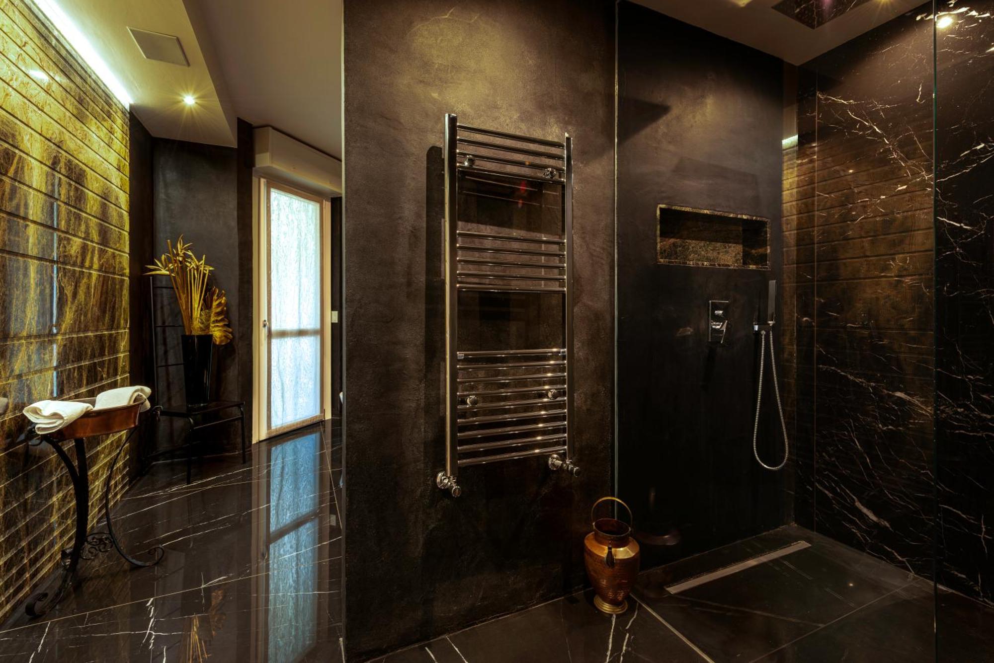 Ferienwohnung Bed&Dreams Con Jacuzzi Bergamo Exterior foto